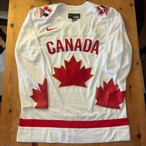 Team Canada 2020 IIHF World Championships Jersey